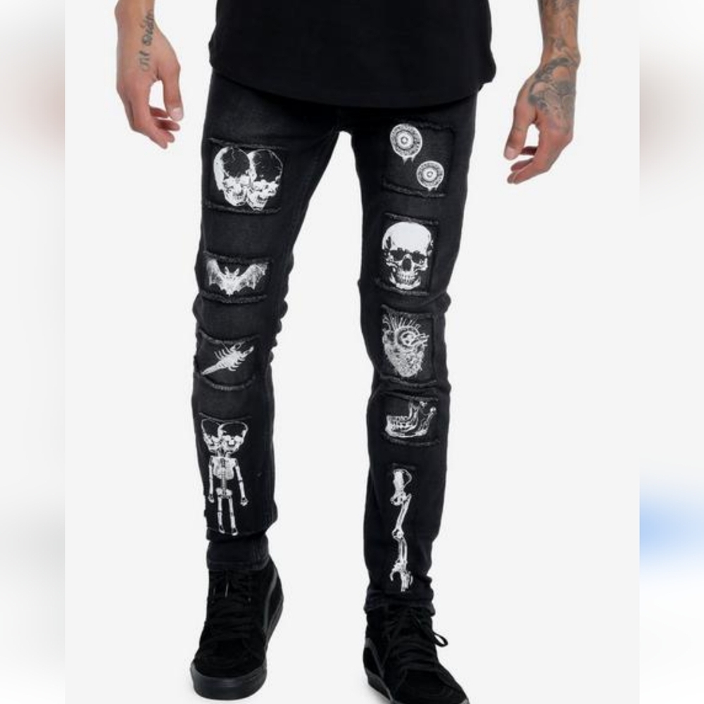 NEW Hot Topic Black Anatomy Patches Stinger Jeans Goth Dark Grunge Size 40